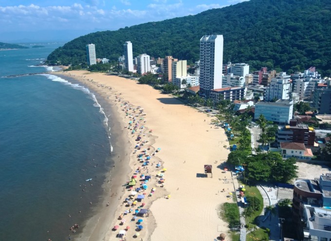 Vista de Caiobá, balneário do município de Matinhos, no Litoral do Paraná. Foto: Divulgação
