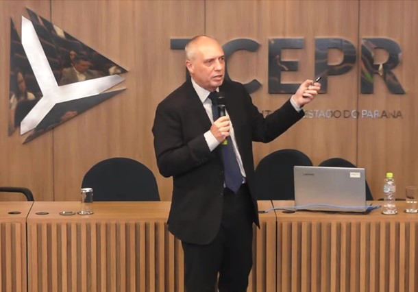 Ricardo Alpendre, titular da Coordenadoria de Atendimento ao Jurisdicionado e Controle Social (CACS) do TCE-PR, destaca a importância da integração do Tribunal com a sociedade. Foto: Divulgação/TCE-PR