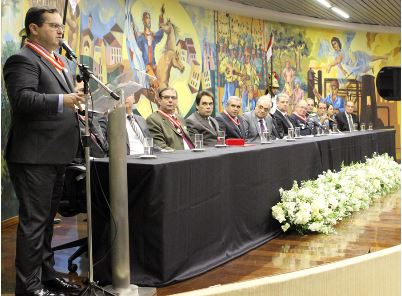O presidente do TCE-PR, conselheiro Ivan Bonilha, falou em nome dos 27 homenageados. Foto: Divulgação/TCE-MG