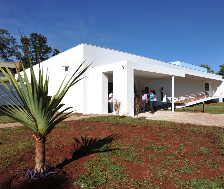 Auditório do Centro de Estudos Sociais Aplicados (Cesa), no câmpus da Universidade Estadual de Londrina (UEL). Foto: Agência UEL de Notícias/Divulgação