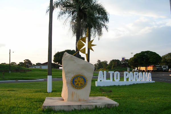 Entrada do Município de Alto Paraná, no noroeste do Estado. Foto: PM de Alto Paraná/ Divulgação