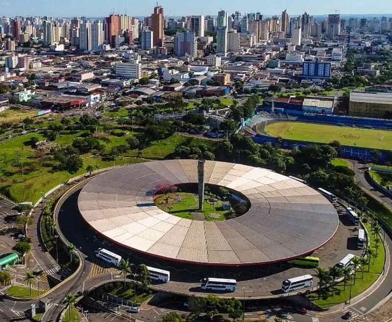 Terminal Rodoviário de Londrina, administrado pela Companhia Municipal de Trânsito e Urbanização (CMTU). Foto: Divulgação
