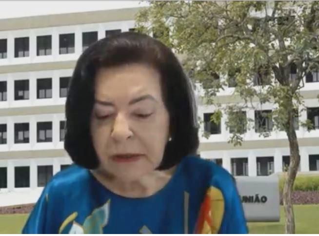 A ministra Ana Arraes, presidente do Tribunal de Contas da União, na videoconferência de lançamento do TCU+Cidades - Programa de Apoio à Gestão Municipal Responsável.