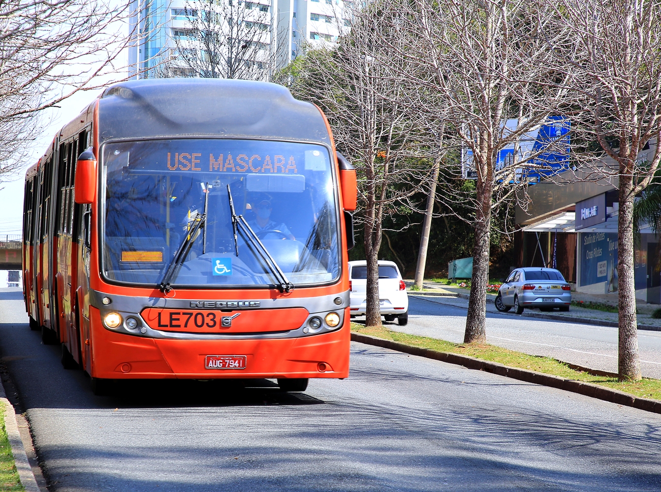 Ônibus do sistema de transporte coletivo de Curitiba. Foto: Wagner Araújo/Divulgação TCE-PR