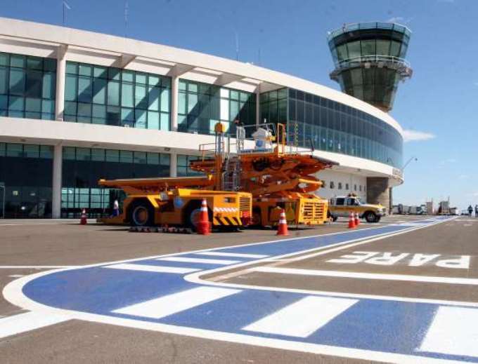 O Aeroporto Silvio Name Júnior, administrado pela SBMG S.A. - Terminais Aéreos de Maringá. Foto: Divulgação