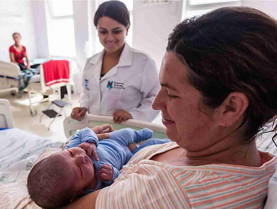 Pacientes do Hospital e Maternidade Municipal Nossa Senhora da Luz, mantida pelo Município de Pinhais (Região Metropolitana de Curitiba) Foto: Prefeitura de Pinhais/Divulgação