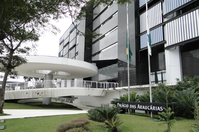 Palácio das Araucárias, no Centro Cívico, em Curitiba, que abriga a Secretaria da Justiça, entre outras pastas estaduais. Foto: Divulgação