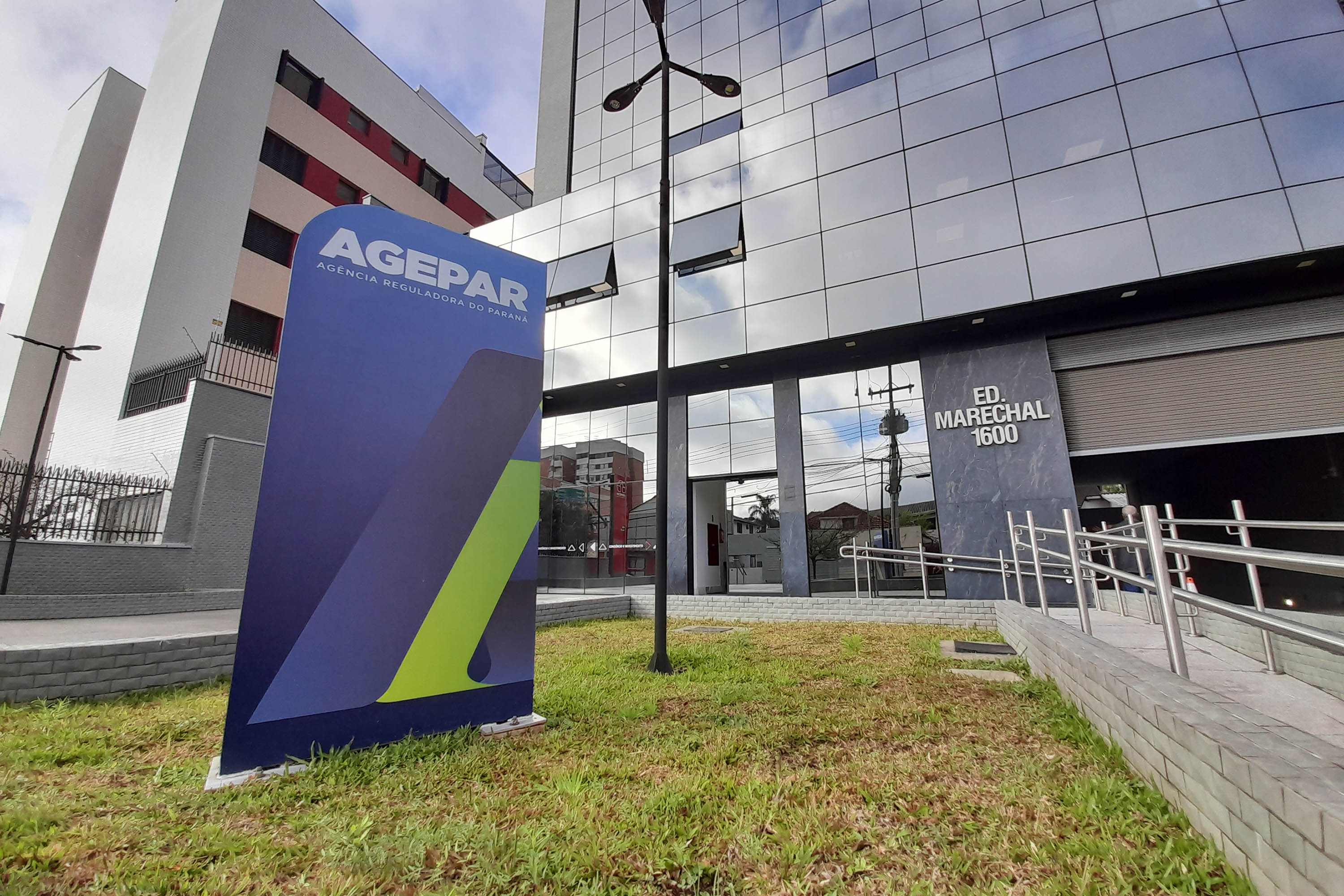 Sede da Agência Reguladora de Serviços Públicos Delegados do Paraná (Agepar), em Curitiba