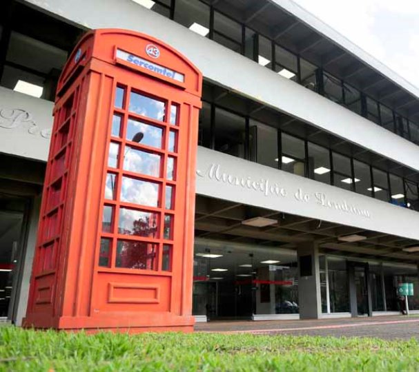 Prefeitura de Londrina, principal município do interior do Paraná. Foto: Marcos Zanutto/Folha de Londrina