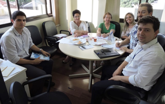 Da esquerda para a direita: Leandro Garcia, Elisabete Subtil de Oliveira, Isabel Kugler Mendes, Rosângela Cunha Zambruno, Antônio  Narel e João Felipe do Amaral. Foto: Conselho da Comunidade na Execução Penal/Divulgação
