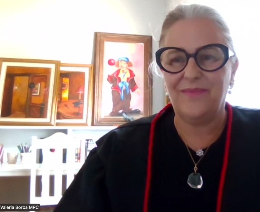 A procuradora-geral do Ministério Público de Contas (MPC-PR), Valéria Borba, durante a solenidade em que tomou posse do segundo mandato, para o biênio 2022-2024. Foto: Divulgação/TCE-PR