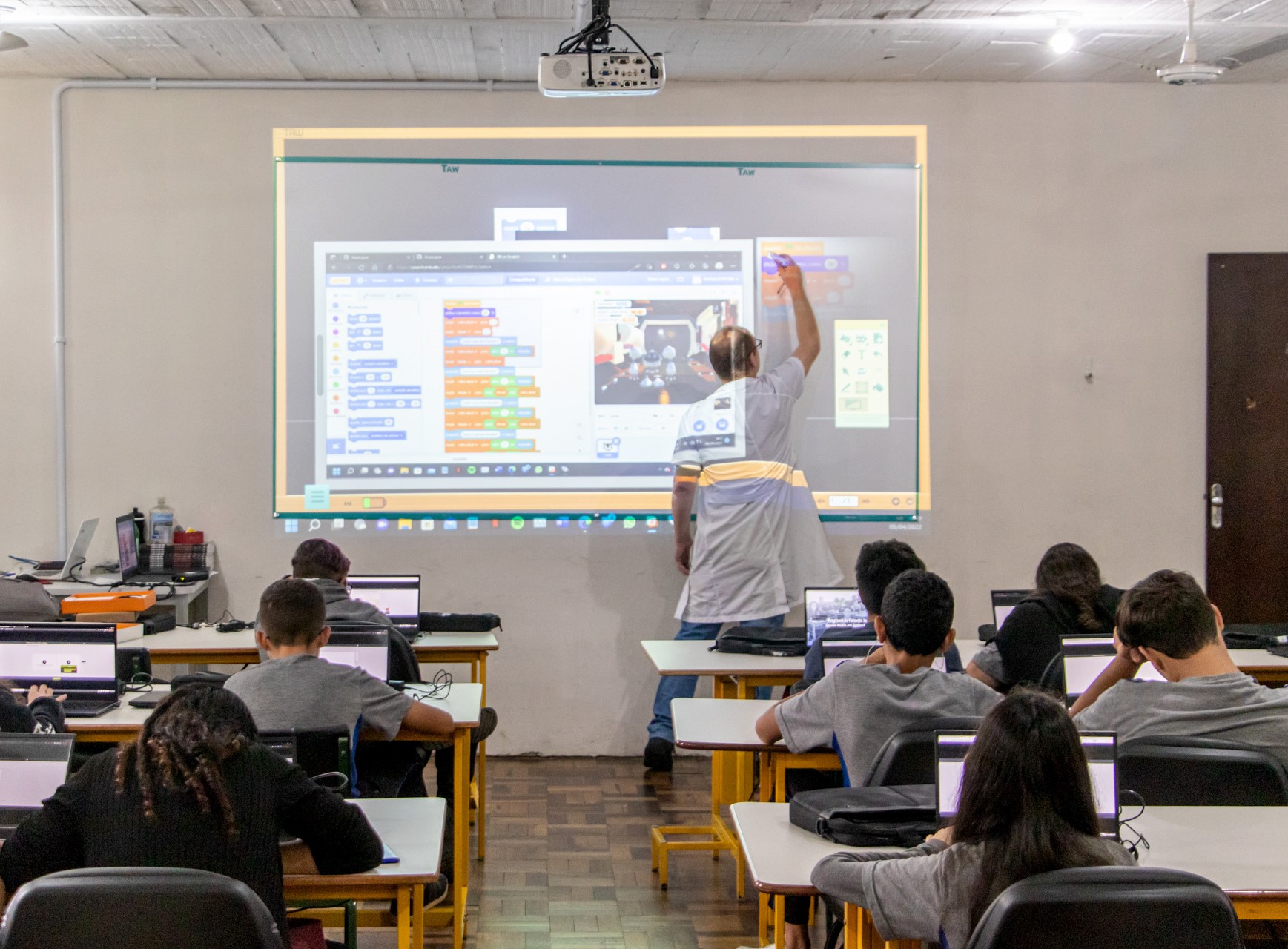 Educação em Tempo Integral tem novidades com Novo Ensino Médio -
