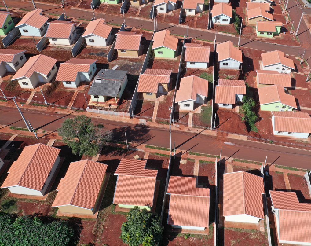 Foto feita por drone de obra de conjunto habitacional no município de Cantagalo (Região Centro-Sul), executada pelo Governo do Paraná com financiamento de organismo internacional de credito. Foto: Divulgação TCE-PR