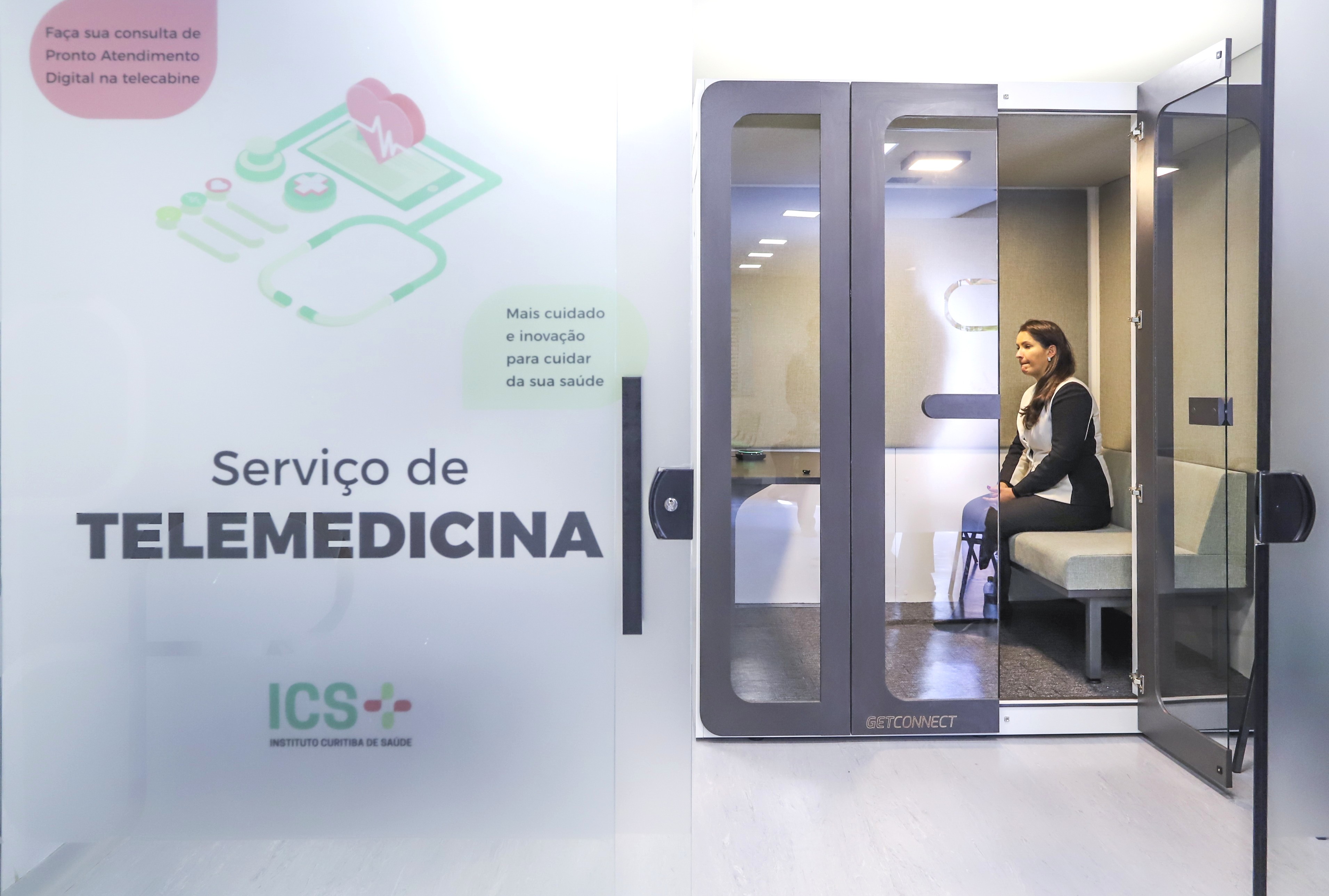 Atendimento em unidade do Instituto Curitiba de Saúde  (ICS)