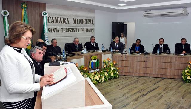 Sessão da Câmara de Vereadores de Santa Terezinha de Itaipu, município da região Oeste do Paraná. Foto: Divulgação