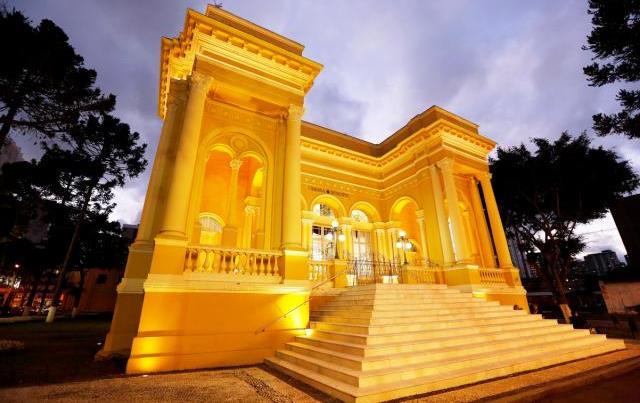 Sede da Câmara Municipal de Curitiba. Foto: Divulgação