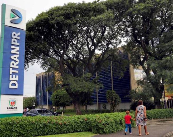 Sede do Departamento de Trânsito do Estado do Paraná (Detran-PR), no bairro Tarumã, em Curitiba. Foto: Agência de Notícias do Paraná/Divulgação
