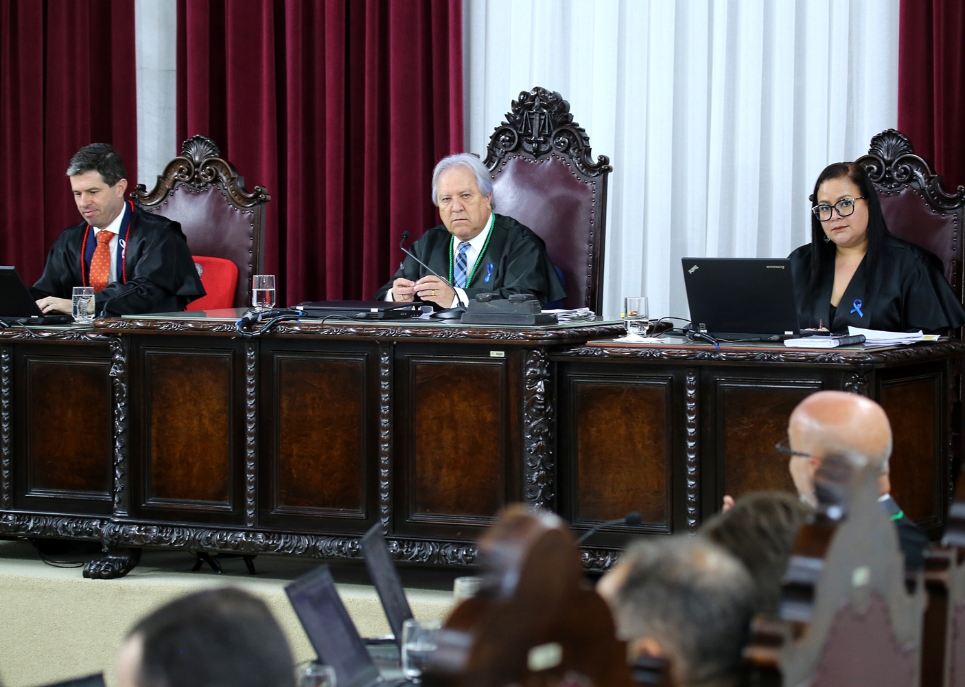 Sessão do Tribunal Pleno do TCE-PR, presidida pelo conselheiro Nestor Baptista. Foto: Wagner Araújo/Divulgação TCE-PR