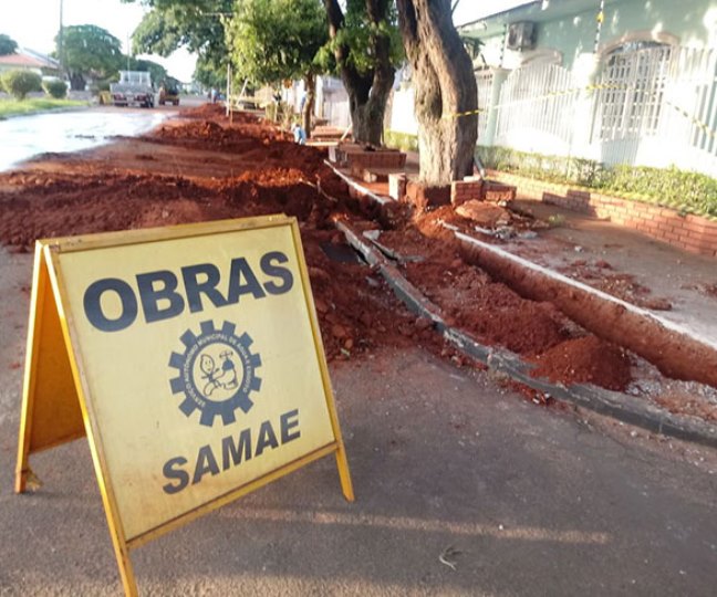 Obra do Serviço Autônomo Municipal de Água e Esgoto (Samae) de Terra Rica, município da região Noroeste do Paraná. Foto: Divulgação
