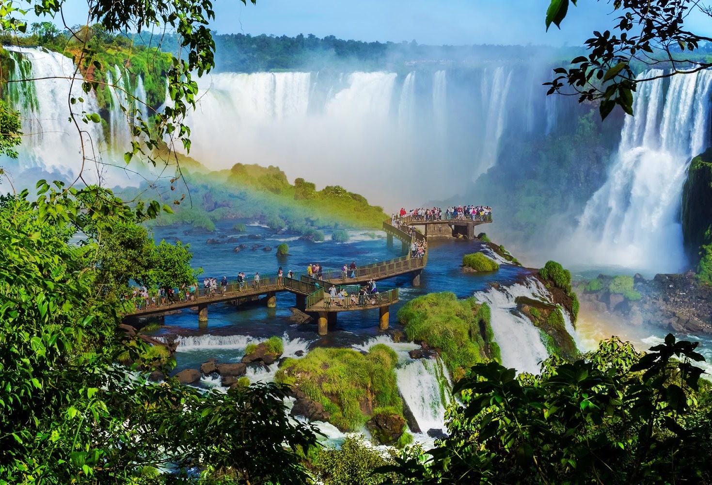 Cataratas do Iguaçu, principal atração turística do Paraná, localizadas no município de Foz do Iguaçu, Extremo-Oeste do Estado, fonteira do Brasil com a Argentina. Foto: Divulgação