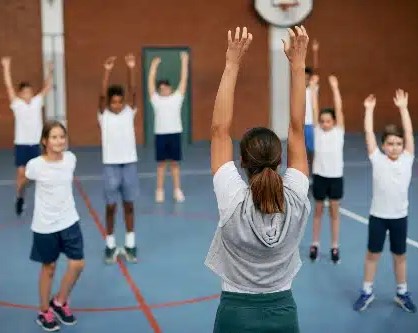 Educação Física é uma das disciplinas do currículo escolar de crianças e adolescentes. Foto: Divulgação