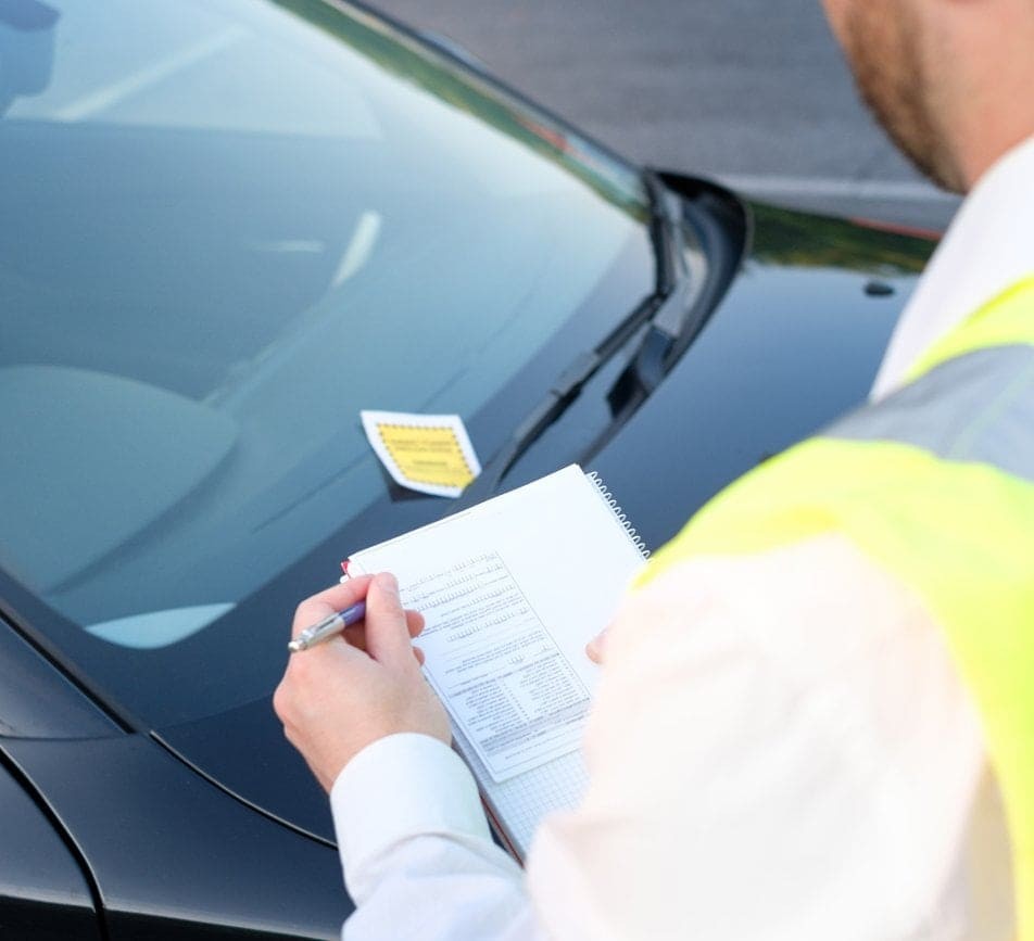 Ente é responsável por multa de trânsito, mas deve cobrar o condutor do veículo de sua propriedade. Foto: Divulgação