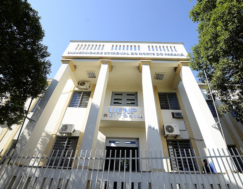 Reitoria da Universidade Estadual do Norte do Paraná (Uenp), localizada no município de Jacarezinho. Foto: Divulgação