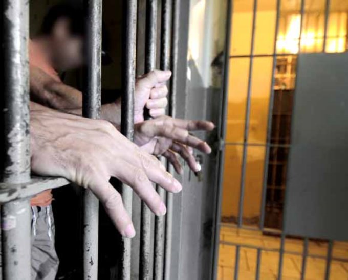 Auditoria realizada pelo TCE-PR em 2017 revelou a existência de uma superlotação de 196,5% nas carceragens de delegacias e cadeias públicas do Estado. Foto: Divulgação