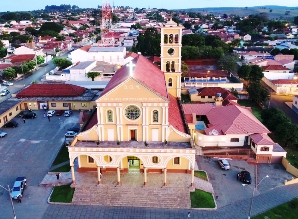 Vista da sede urbana de Ribeirão do Pinhal, município da região do Norte Pioneiro do Paraná. Foto: Divulgação