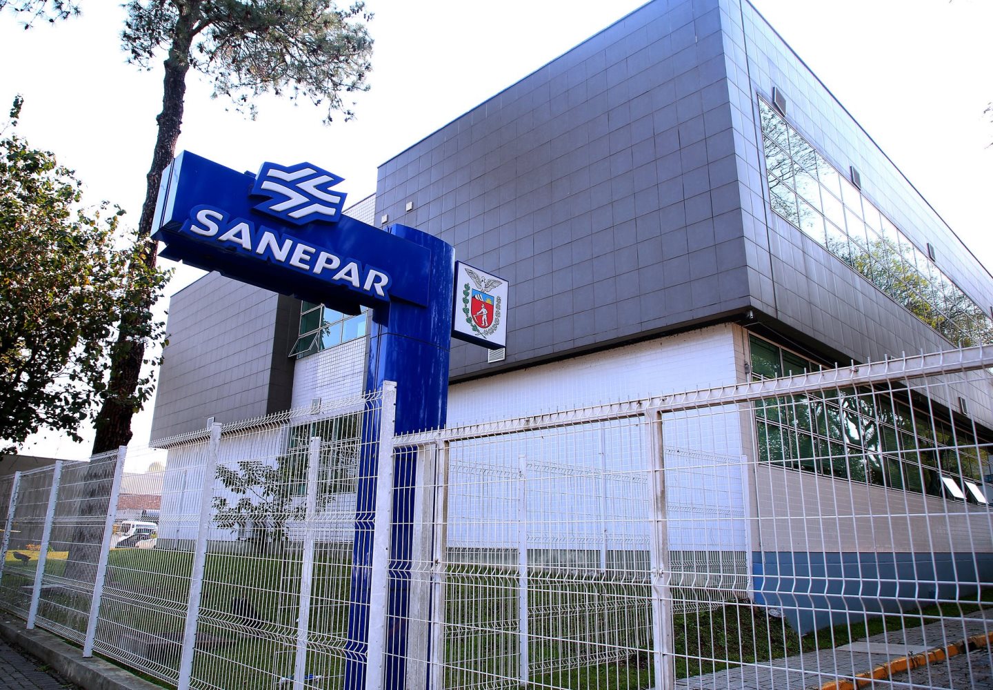 Sede da Companhia de Saneamento do Paraná (Sanepar), em Curitiba. Foto: Wagner Araújo/Divulgação TCE-PR