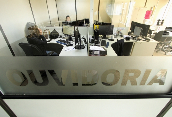 Sala da Ouvidoria, localizada no sexto andar do Edifício-Anexo do TCE-PR, em Curitiba. Foto: Wagner Araújo/Divulgação TCE-PR