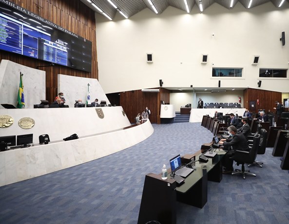 Sessão plenária desta terça-feira (23 de novembro) da Assembleia Legislativa do Estado do Paraná. Foto: Dálie Felberb/Diretoria de Comunicação - Assembleia Legislativa do Estado do Paraná