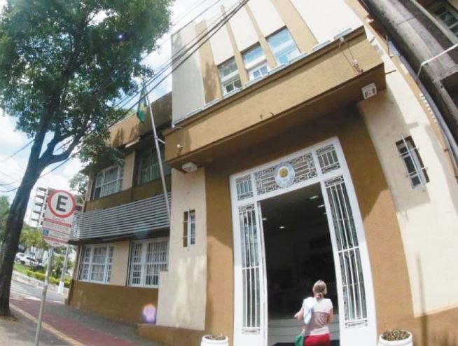 Sede da Prefeitura de Foz do Iguaçu, principal município da região Extremo-Oeste do Paraná. Foto: Divulgação