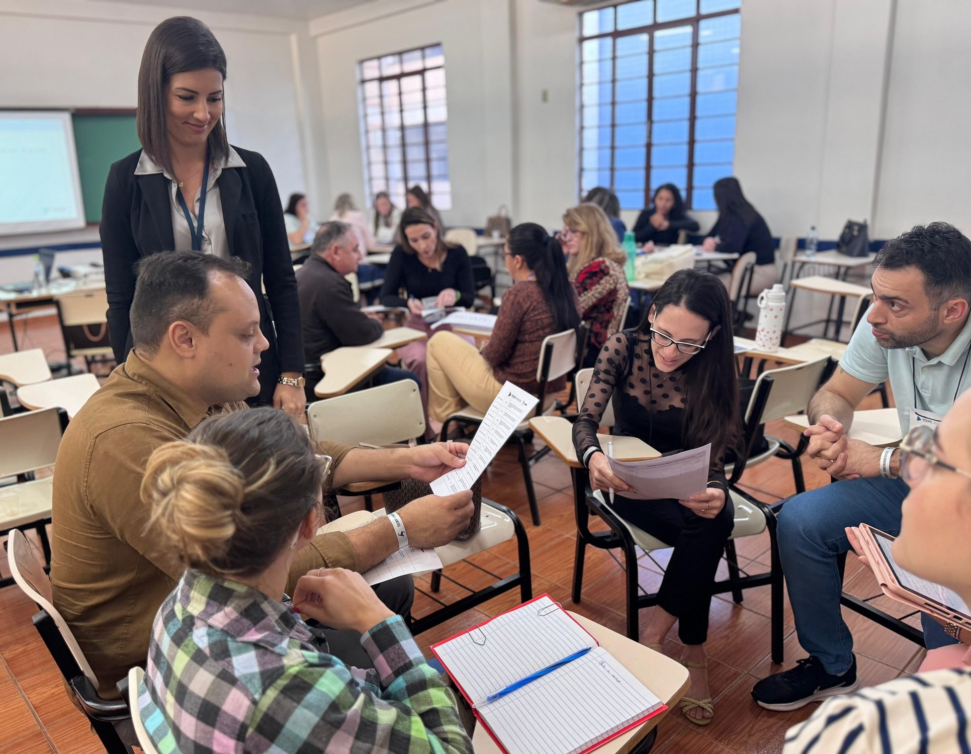 Servidores do Tribunal de Contas do Estado do Paraná (TCE-PR) ministram oficina do ProGov em Foz do Iguaçu nesta sexta-feira (23 de maio)