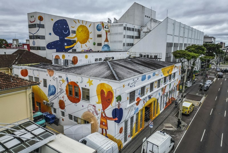 O Hospital Pequeno Príncipe de Curitiba é referência nacional no tratamento da saúde de crianças e adolescentes