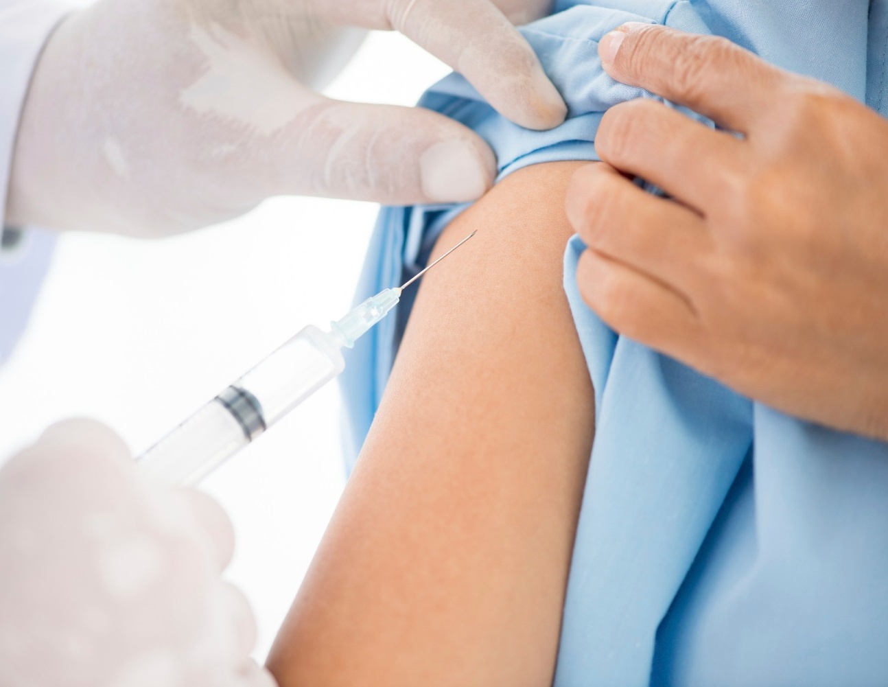 Aplicação de vacina no sistema público de saúde. Foto: Divulgação