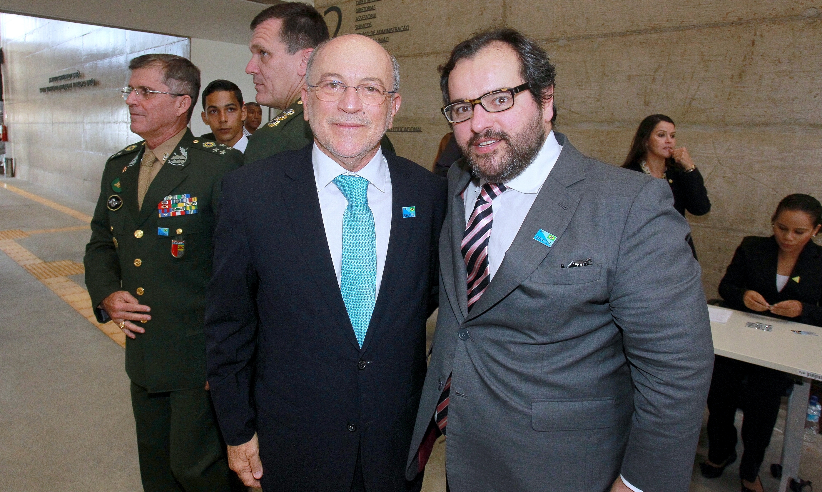 Os presidentes do TCU, ministro Aroldo Cedraz, e do TCE-PR, conselheiro Ivan Bonilha, na solenidade de inauguração da nova sede do Instituto Serzedello Correa (ISC). Foto: Divulgação