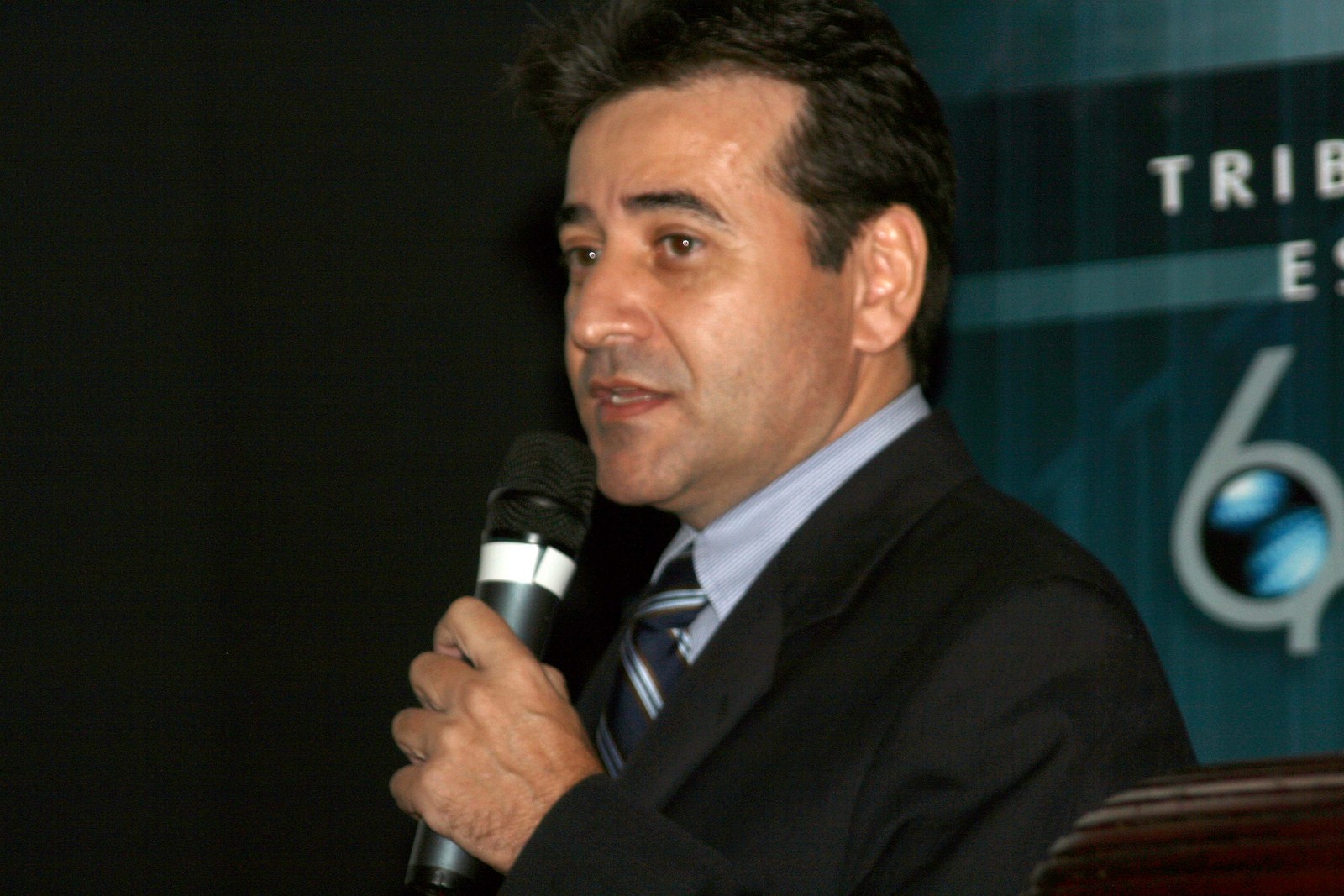“A coisa pública tem dono: é do público. Por isso temos que cuidar dela”