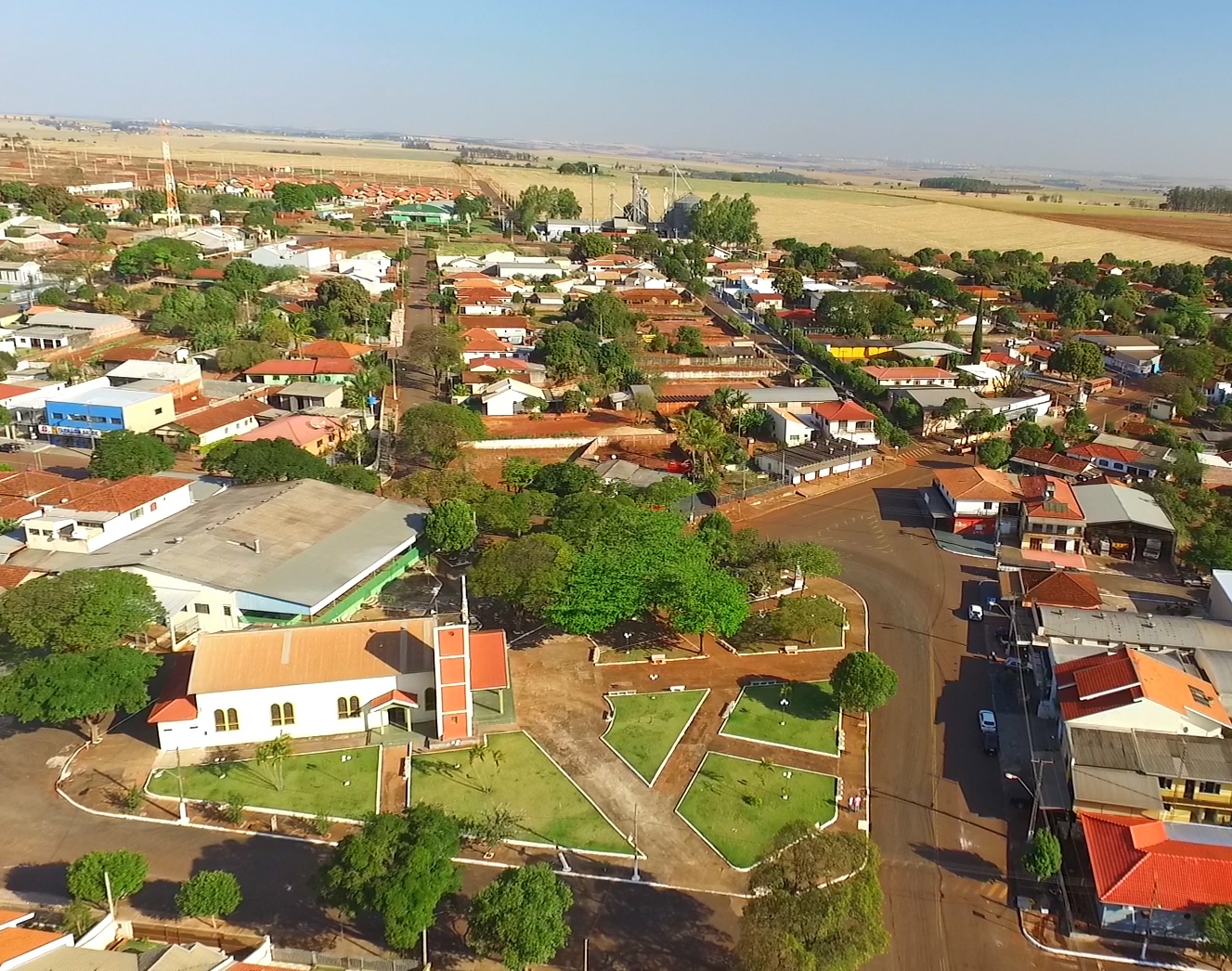 Vista da sede urbana de Ângulo, município da Região Norte do Paraná. Foto: Divulgação