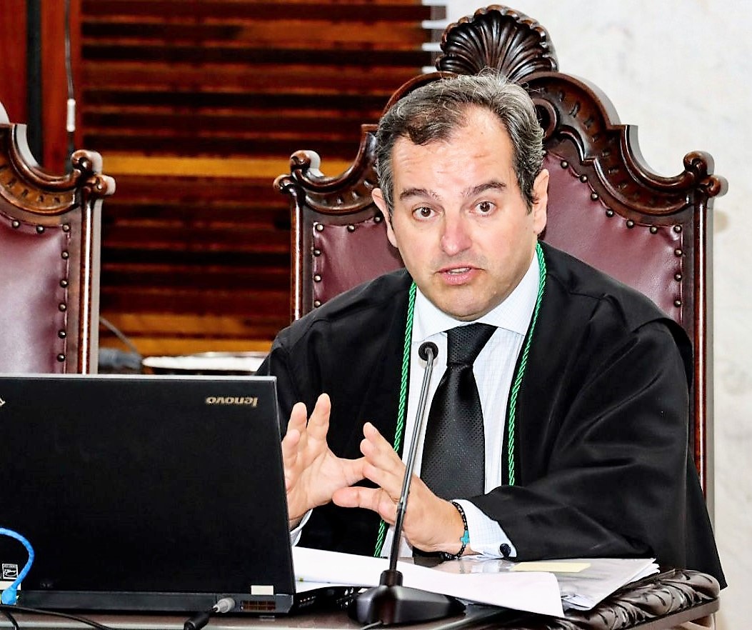 O Conselheiro Ivan Bonilha, em sessão do Tribunal Pleno do TCE-PR. Fotos: Fabiano Contador/Divulgação TCE-PR