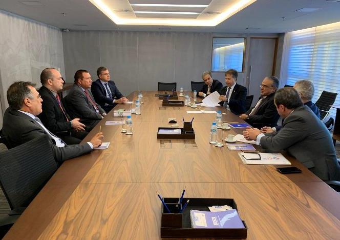 Membros do sistema brasileiro de controle externo se reúnem com dirigentes da CNI e do Sebrae. Foto: Divulgação/Atricon