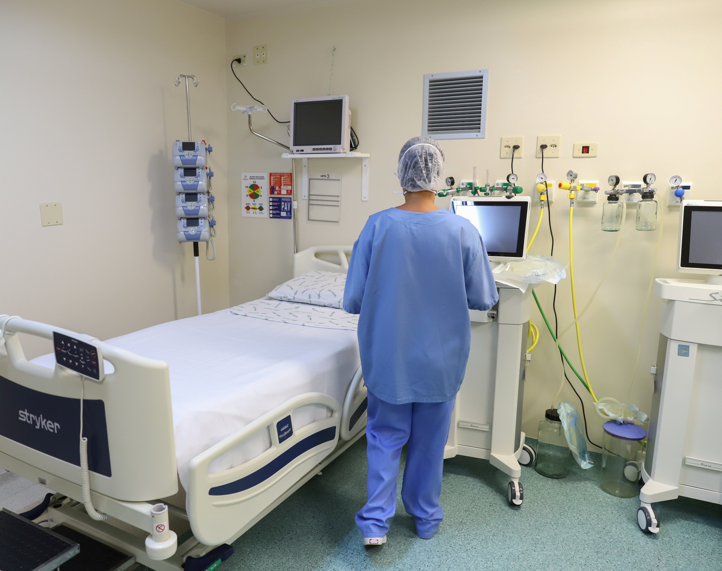 Leito em hospital público do Paraná, mantido pela Secretaria de Estado da Saúde (Sesa-PR). Foto: Agência Estadual de Notícias