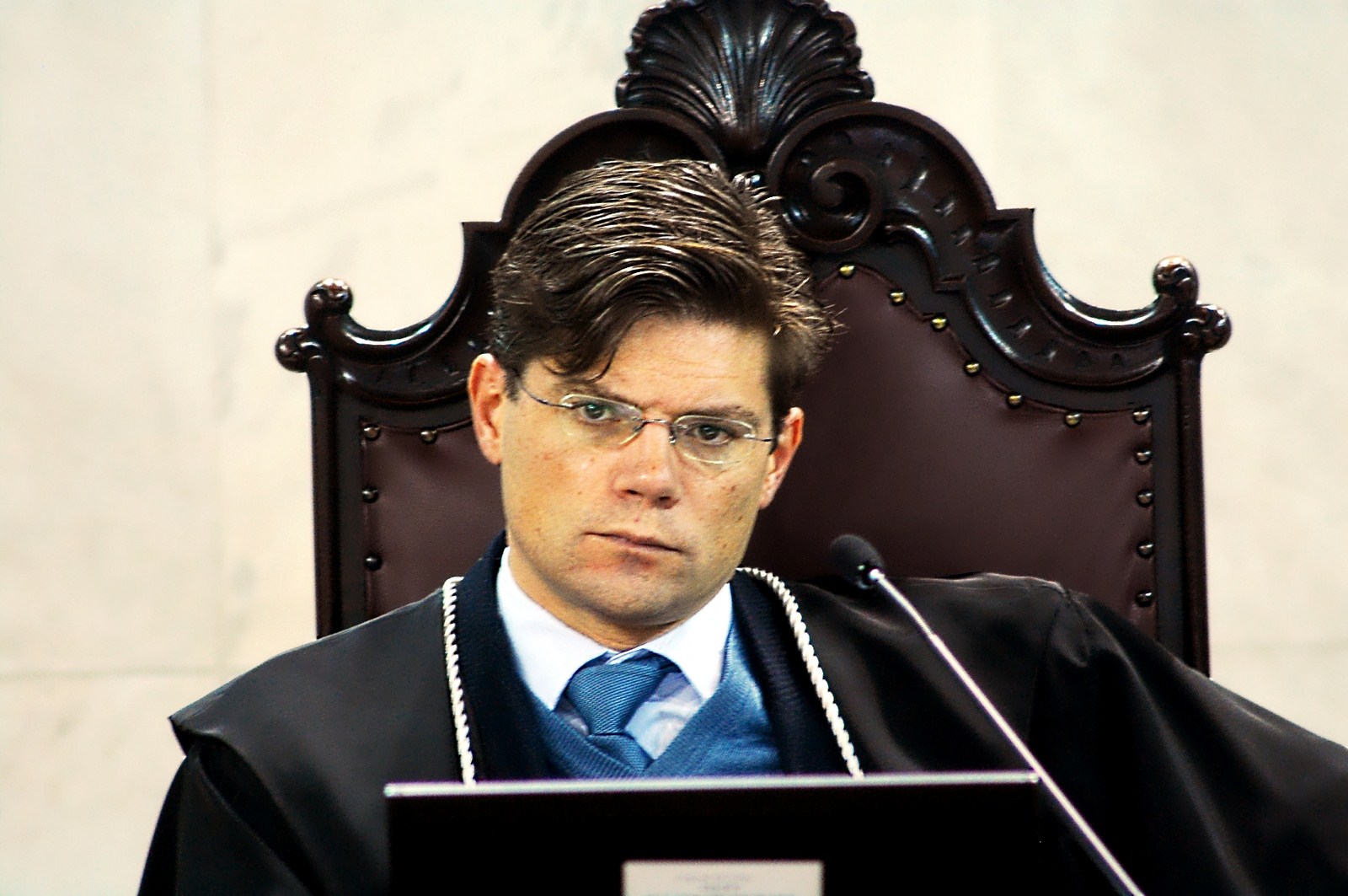 Cargos em comissão só para funções de direção, chefia e assessoramento