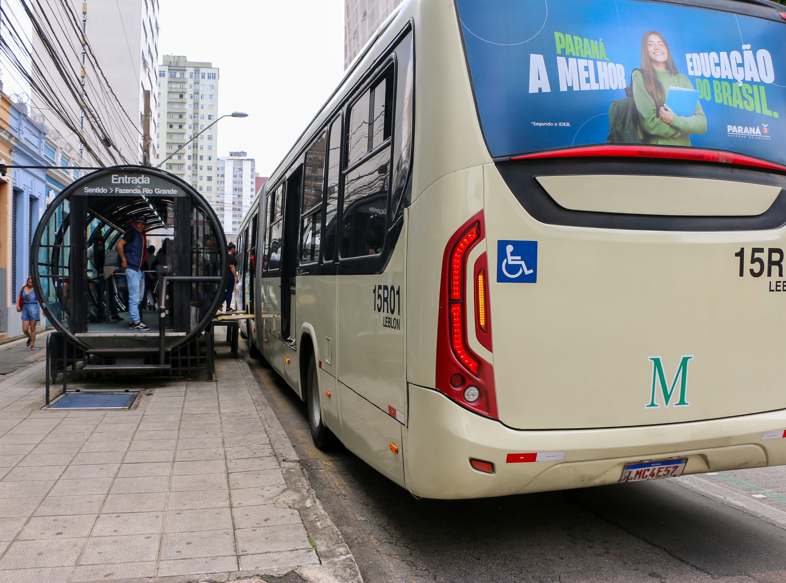 Ônibus da Rede Integrada de Transporte Coletivo da Região Metropolitana de Curitiba (RIT), gerenciada pela Agência de Assuntos Metropolitanos do Paraná (Amep). Foto: Divulgação