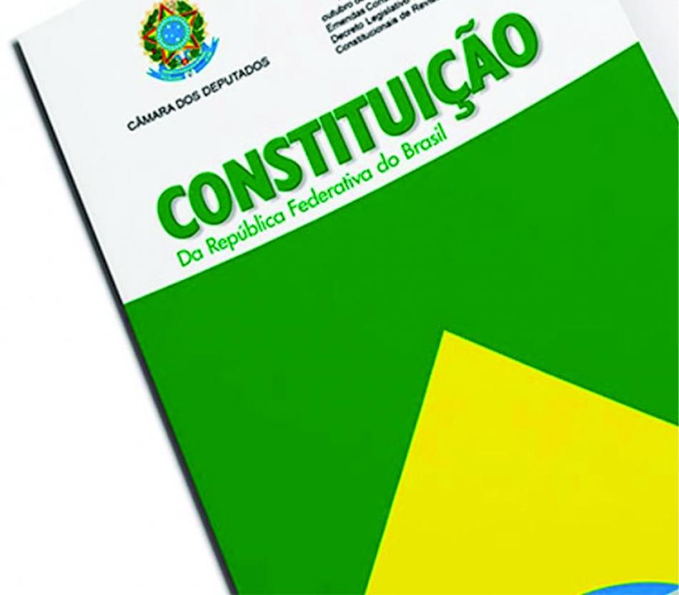 Capa da Constituição Federal de 1988. Imagem; Divulgação
