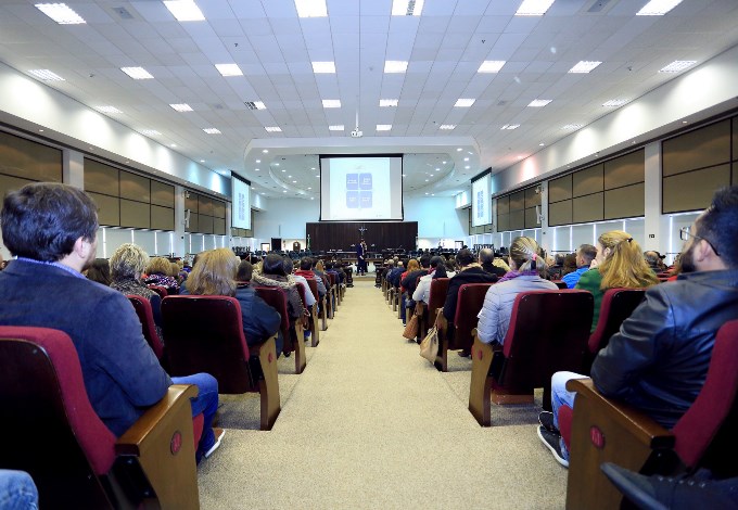 Curso sobre Termo de Referência e Projeto Básico, realizado pela Escola de Gestão Pública do TCE-PR, em 12 de julho,  no auditório do Tribunal de Justiça do Paraná. Foto: Wagner Araújo/Divulgação