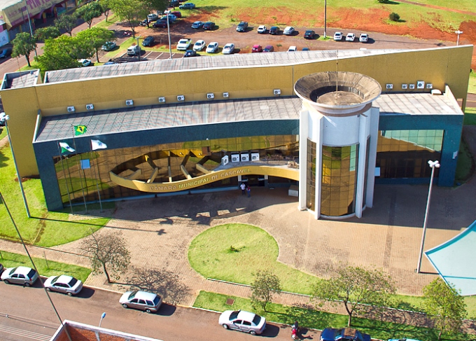 Vista aérea da Câmara Municipal de Cascavel, no Oeste do Paraná. Foto: Divulgação
