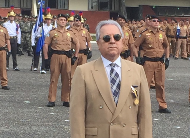 Conselheiro Nestor Batista recebe homenagem da PMPR