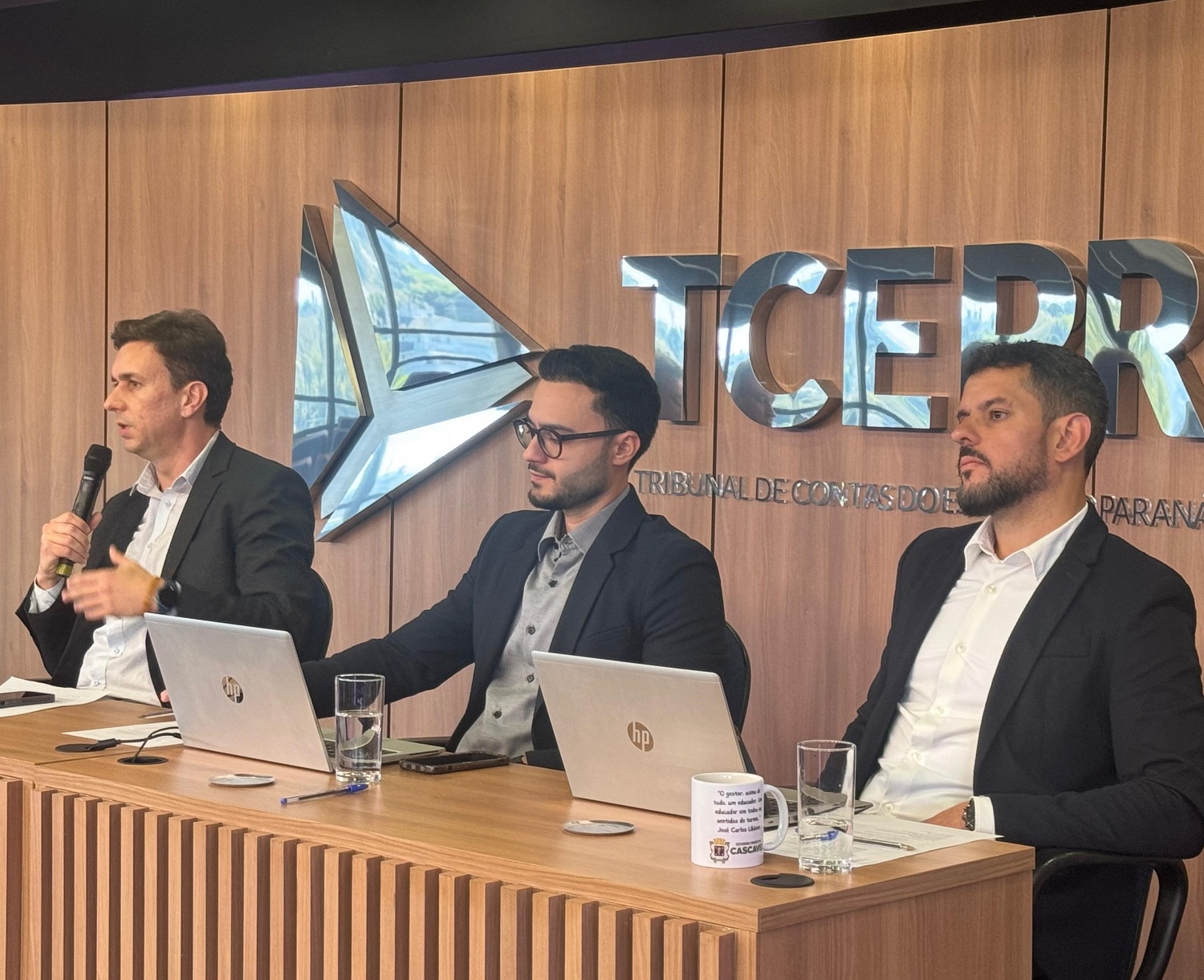 Durante "live" realizada nesta segunda-feira (29 de setembro), a equipe do Progov forneceu aos fiscalizados do Tribunal de Contas do Estado do Paraná (TCE-PR) detalhes sobre a Prestação de Contas Anual (PCA) dos prefeitos relativa ao exercício de 2025