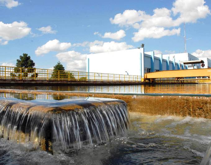 Estação de Tratamento de Água (ETA) Iguaçu, em Curitiba, pertencente à Companhia de Saneamento do Paraná (Sanepar). Foto: Agência Estadual de Notícias/Divulgação